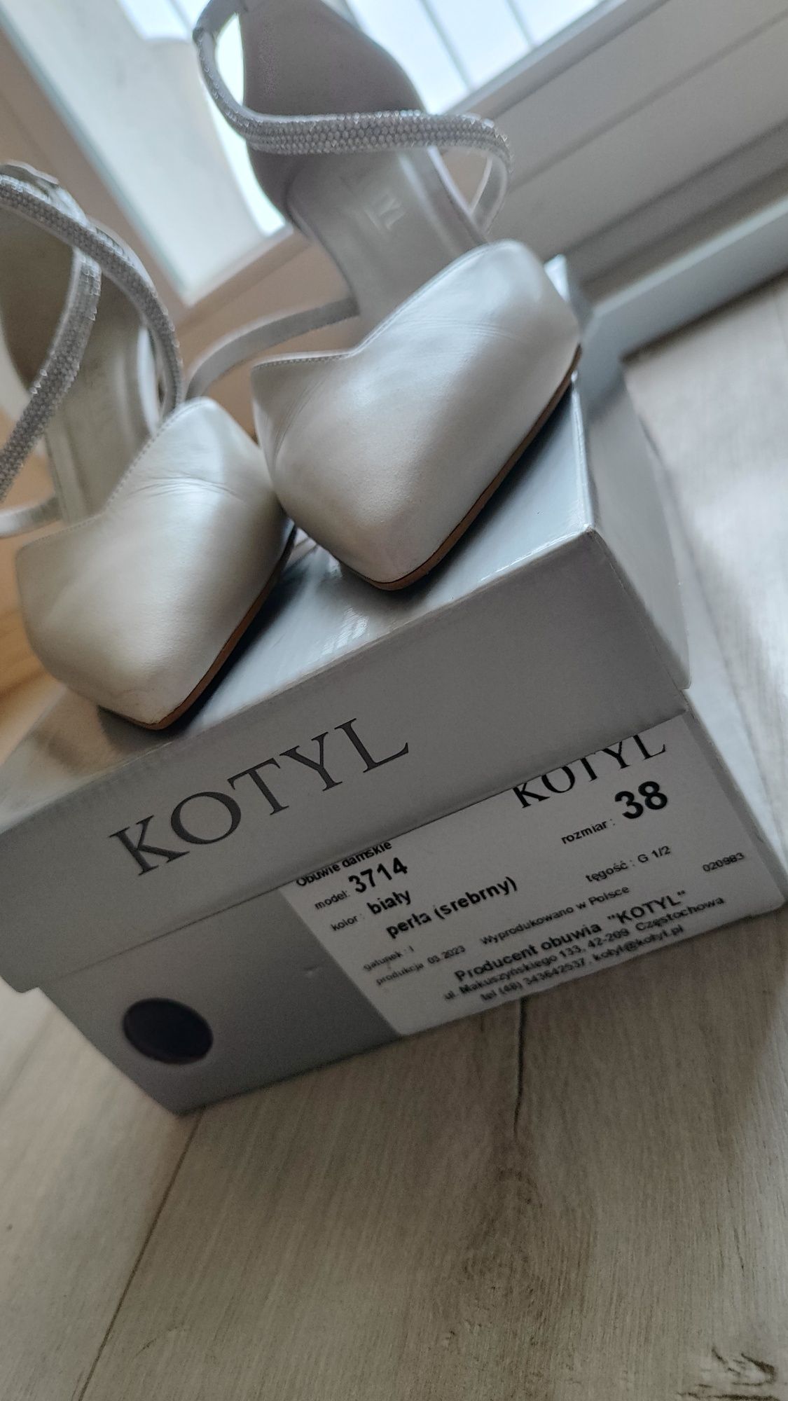 Buty ślubne Kotyl 38 39