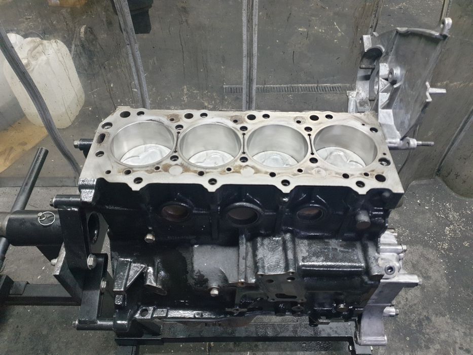 Блок в сборі 2.5tdi 4d56 Mitsubishi Pajero L200 Hyundai H100 Galloper