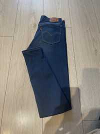 Levis 710 super skinny