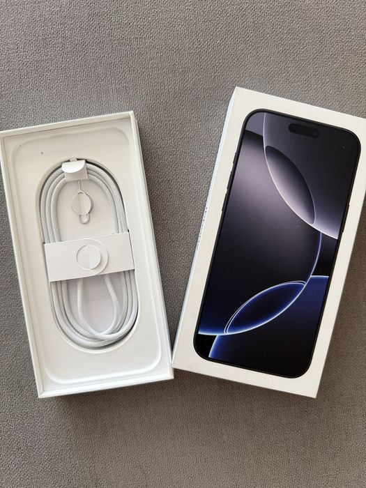 Iphone 16 PRO MAX - 512 GB