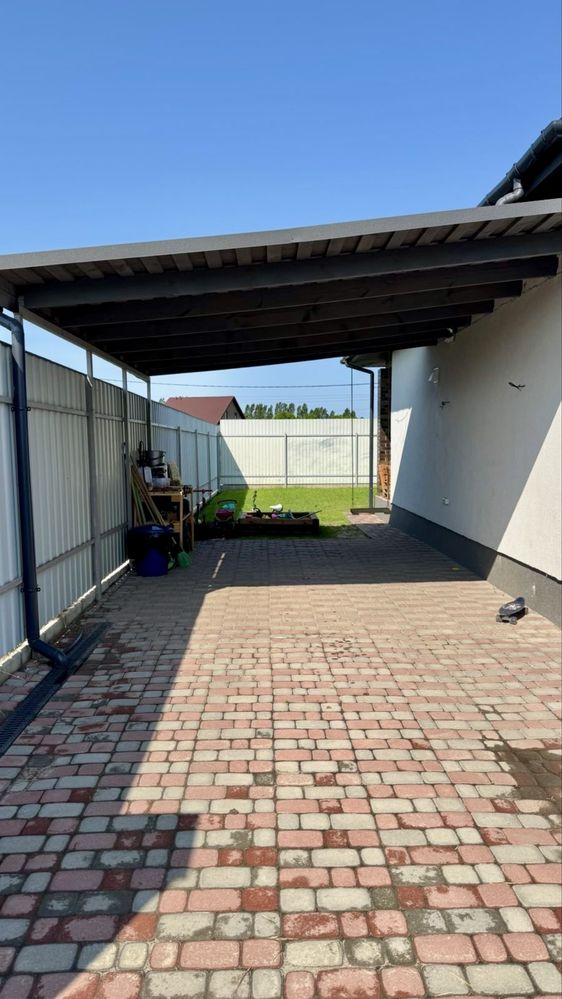 Продаж сучасного будинку на Роменській