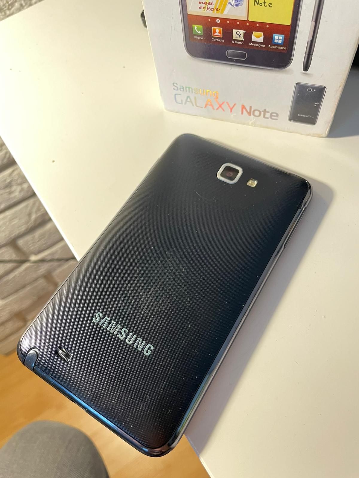 Samsung Galaxy Note GT-N7000