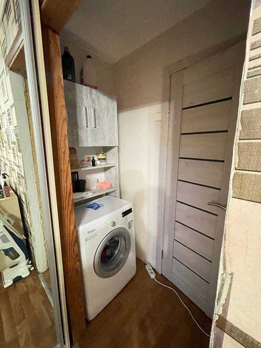 Сдам трикімнатну квартиру біля метро дарниця лівий берег