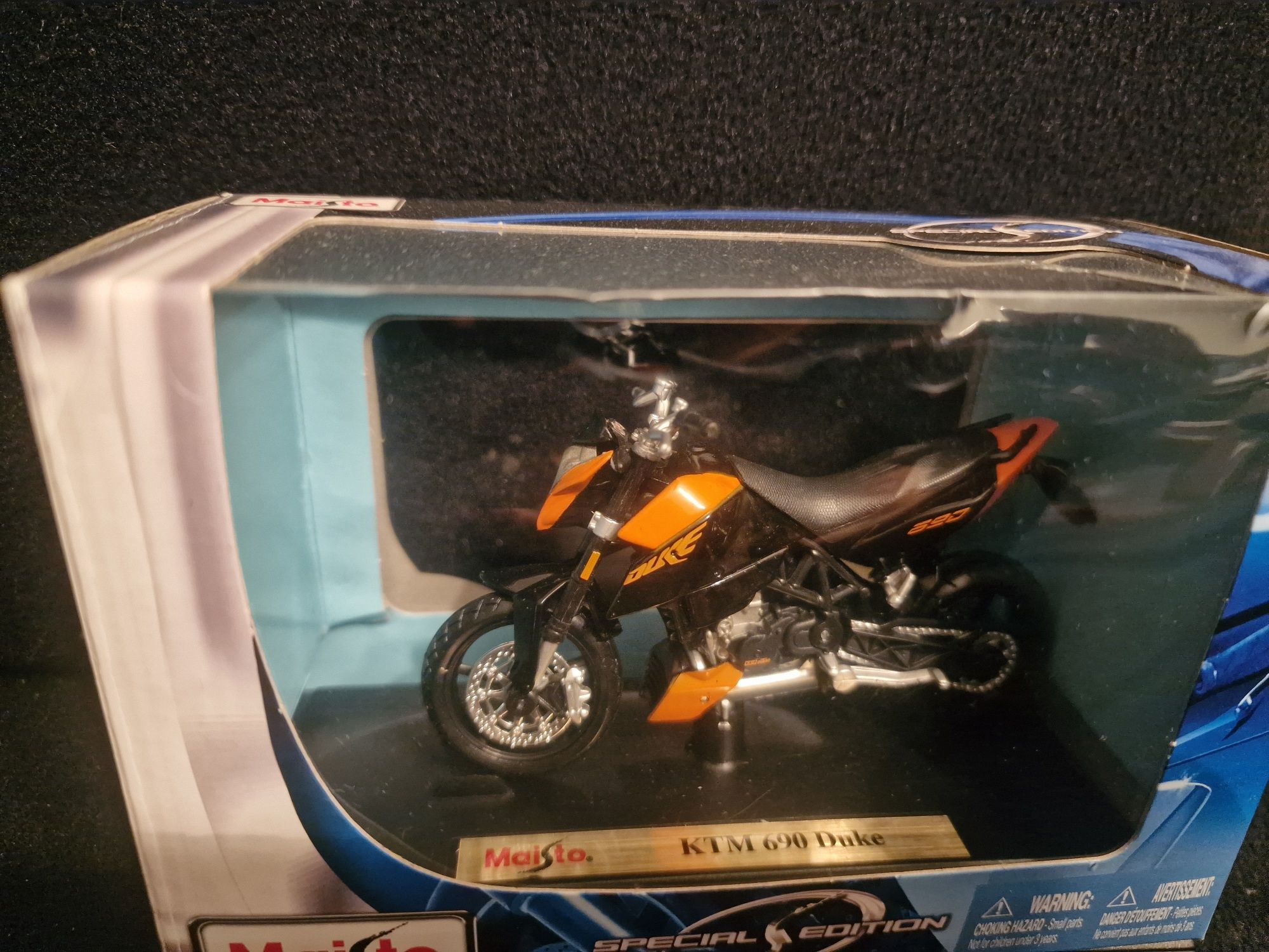 Motos escala 1:43