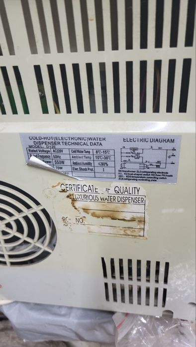 Продам кулер для води, диспенсер