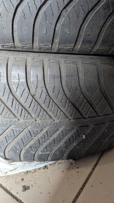 Резина R 16 195/55/16 пара - зима , пара - всесезонка