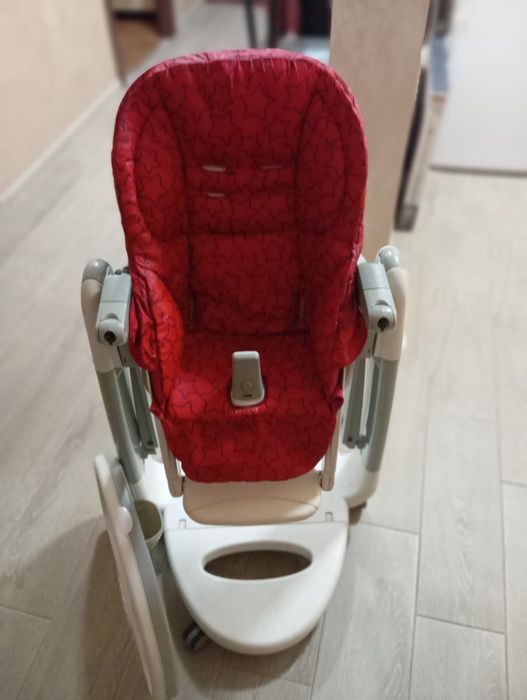 Стільчик Tatamia від Peg-Perego