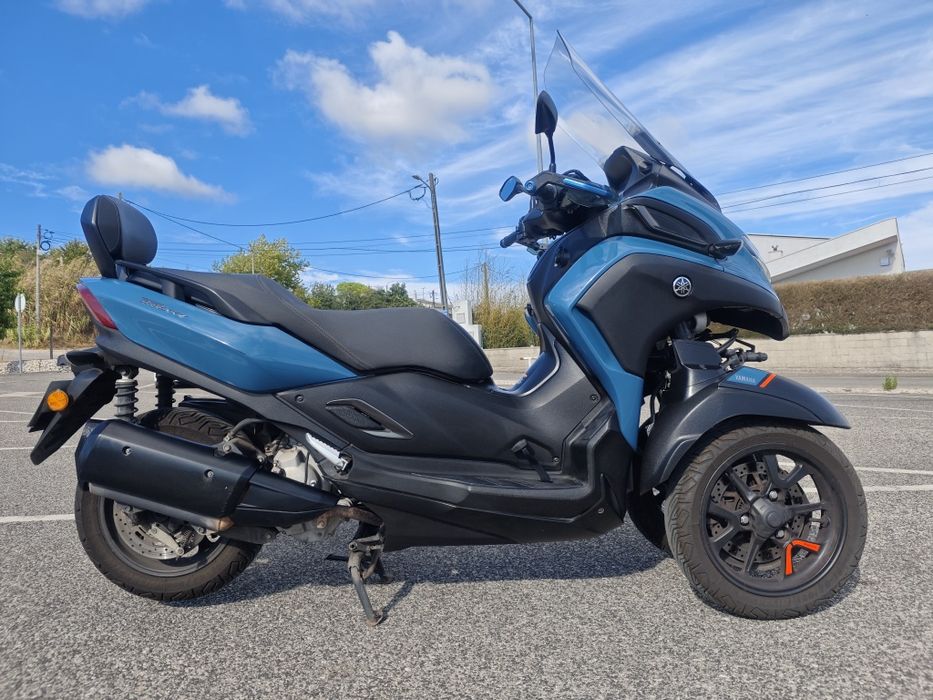 Yamaha Tricity 300 – 39 000 km – vidro alto + vidro standard
