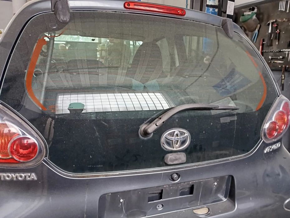 Porta / tampa da mala TOYOTA Aygo (_B1_)