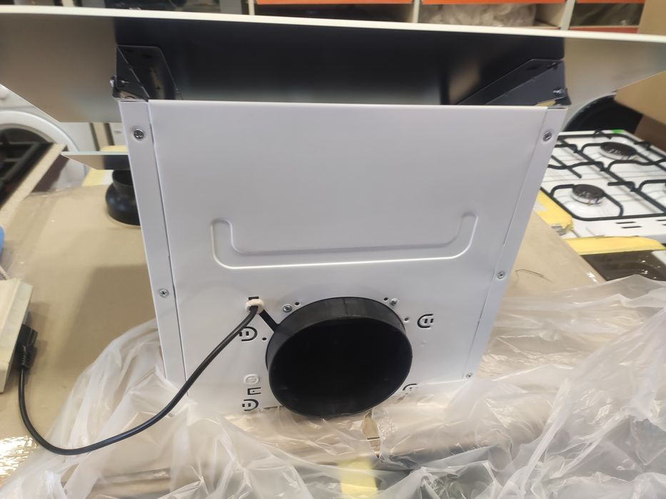 Вытяжка кухонная наклонная KUMTEL DA6-835WH Турция