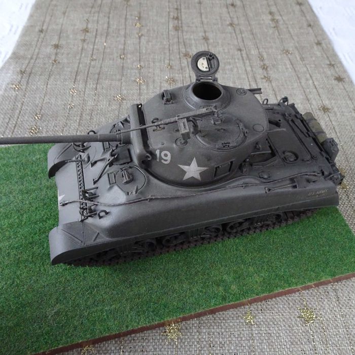 Model czołgu M4A1 General Sherman