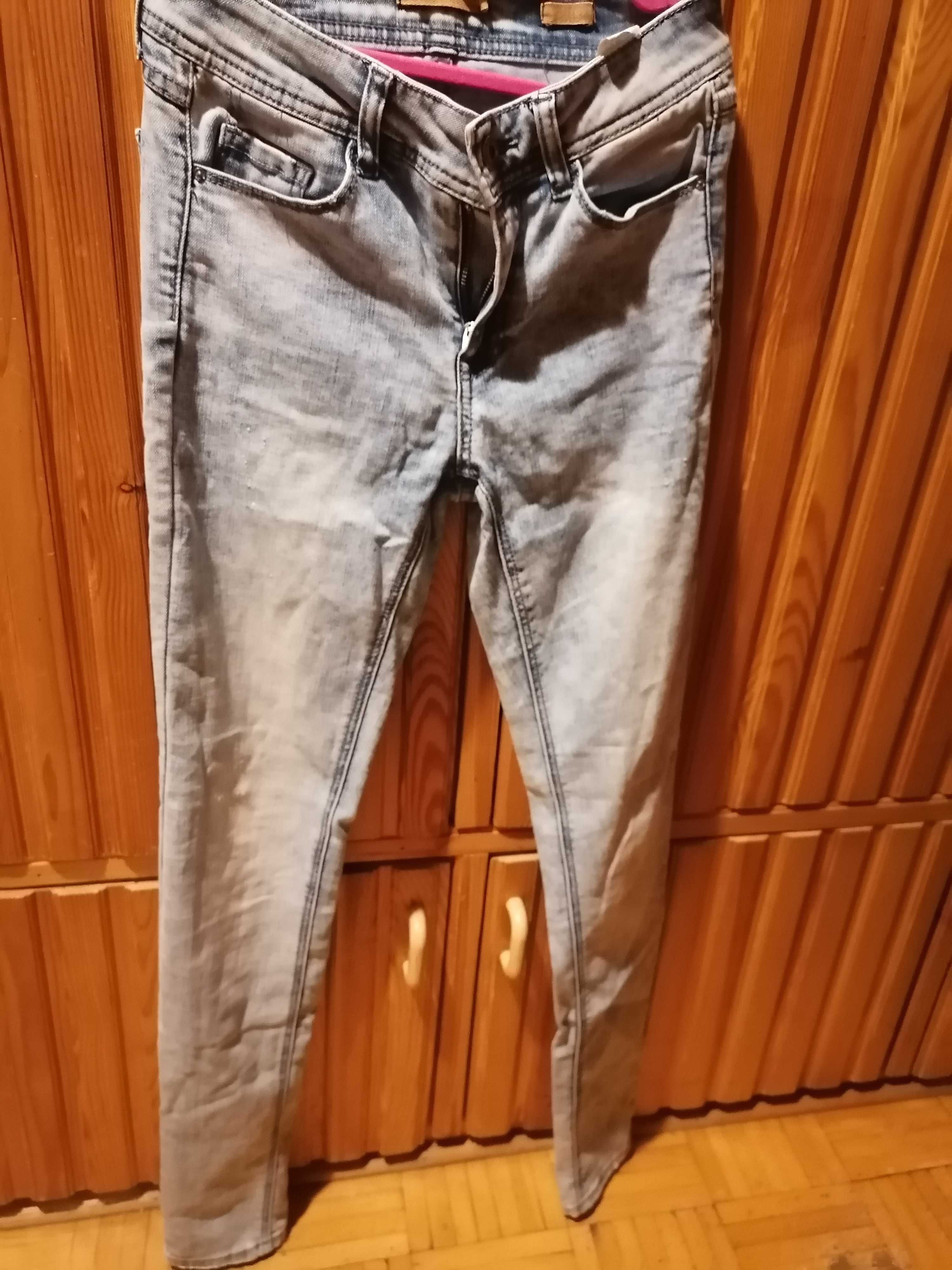 Spodnie jeansowe Reserved, 34 - XS