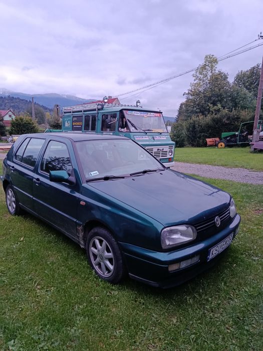 Volkswagen Golf 3 1,8 benzyna