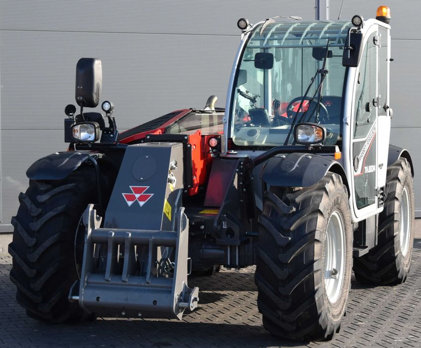 Ładowarka teleskopowa Massey Ferguson TH.6534 rok 2023 fabr nowa