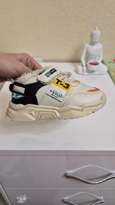 Кросівки зимові 25 розмір