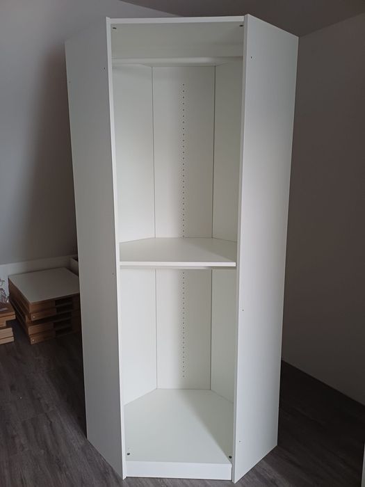 Szafa narożna IKEA PAX 201x90x58 cm biała komplet z półka i drążki