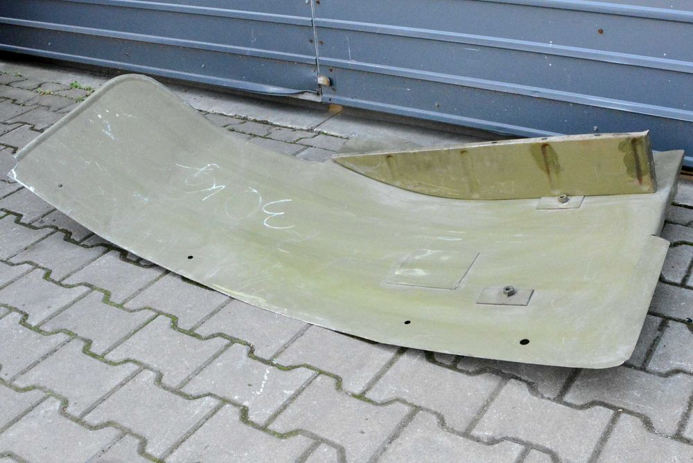 Błotnik kabiny lewy prawy Jelcz