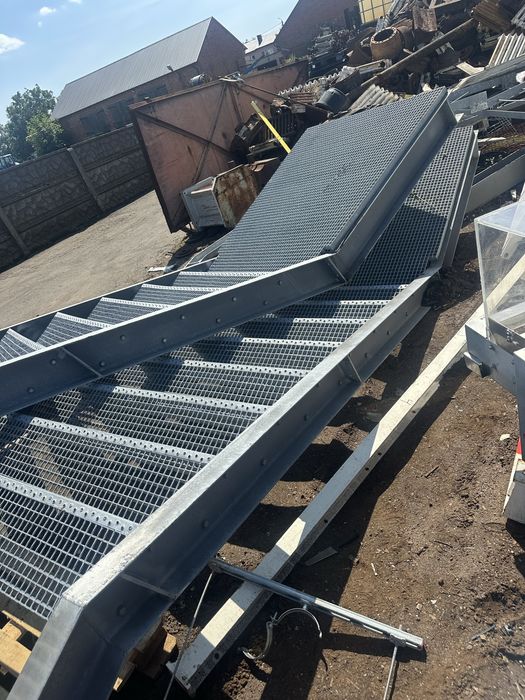 Wielkie Schody z kratownicy wema