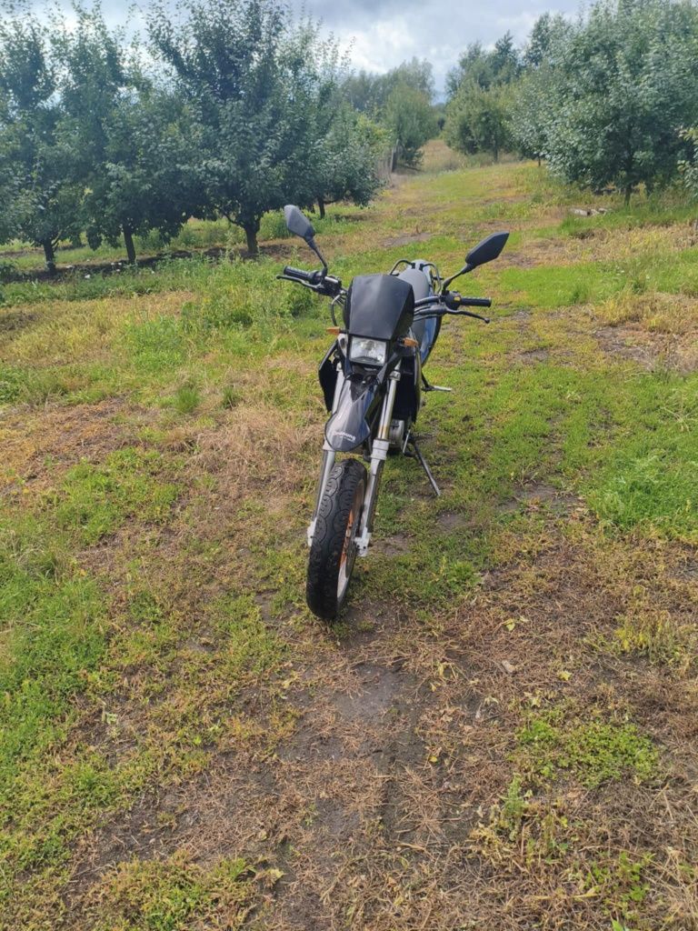 Motocykl MZ SM 125