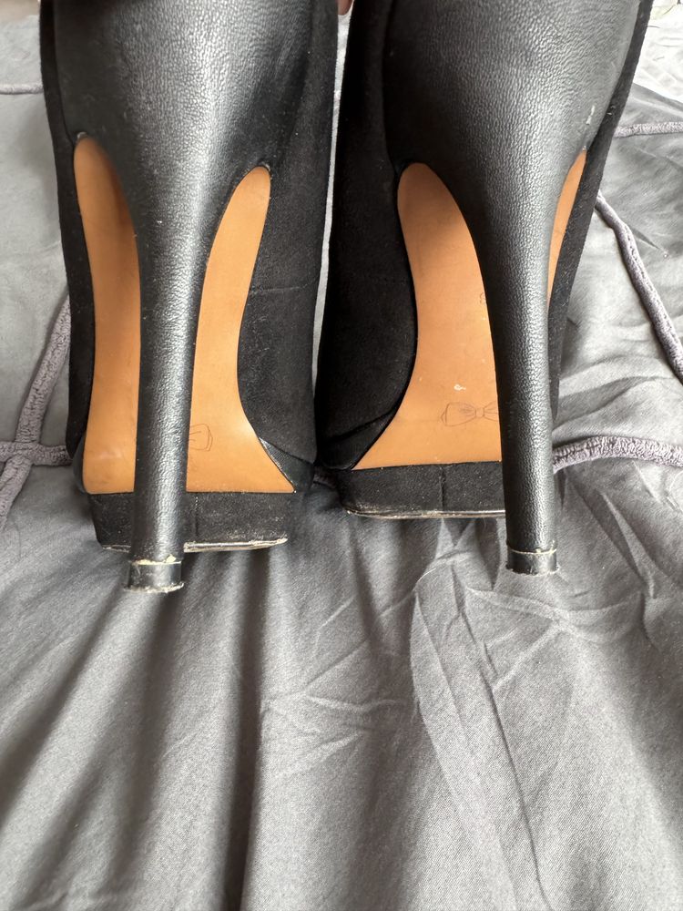 Buty czarne-szpilka 13cm