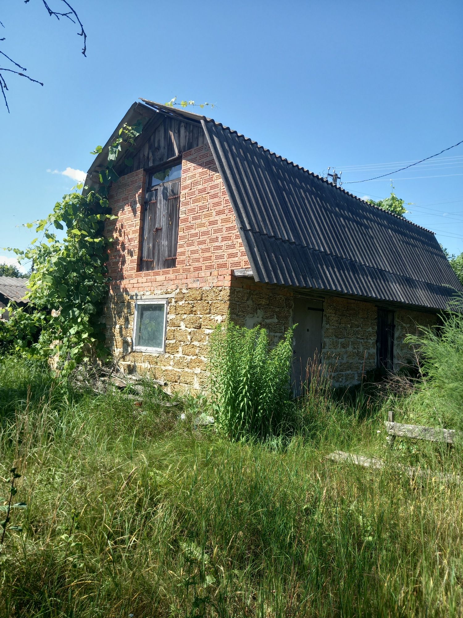 Продам будинок з ділянкою в Денішах