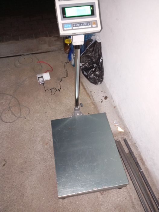 Waga magazynowa 135kg