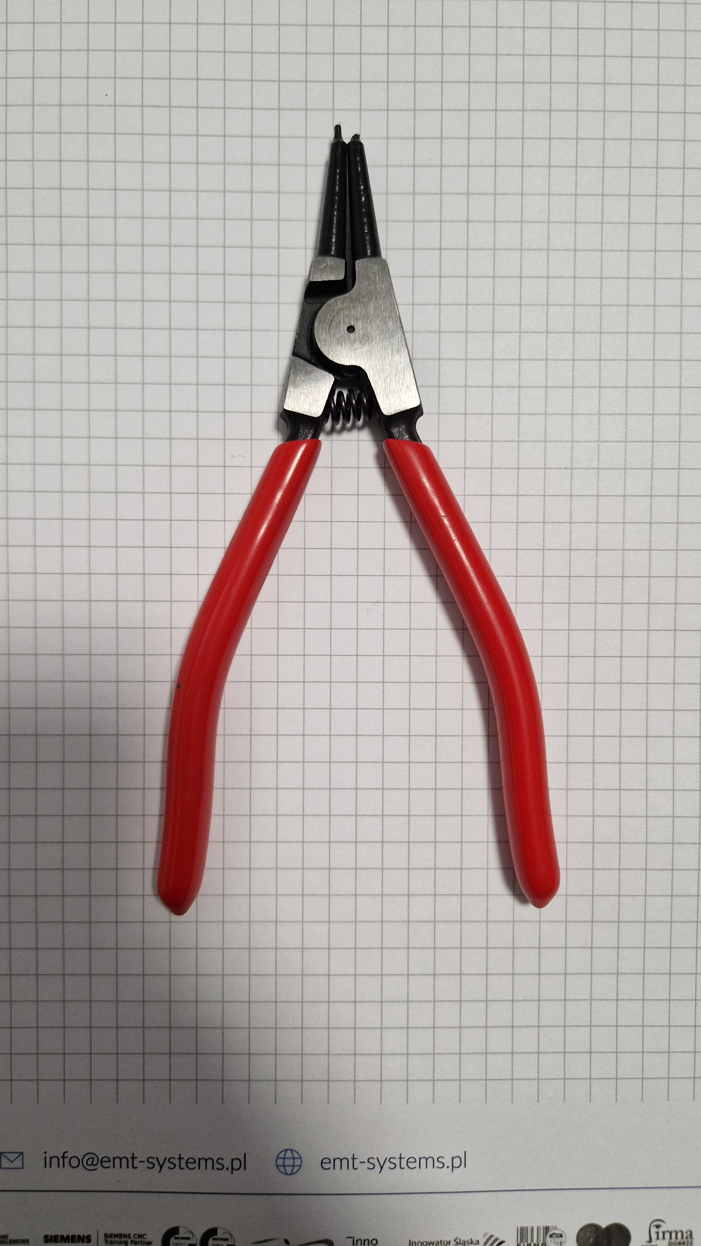 Szczypce do pierścieni osadczych Knipex 46 11 A1 uszkodzone