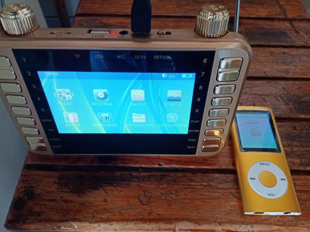 Radio, odtwarzacz CD, Wokmeny