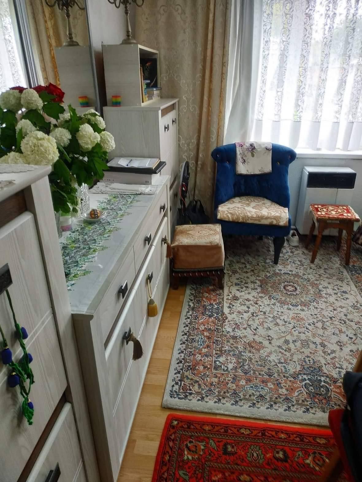 Продам квартиру в Садгорі