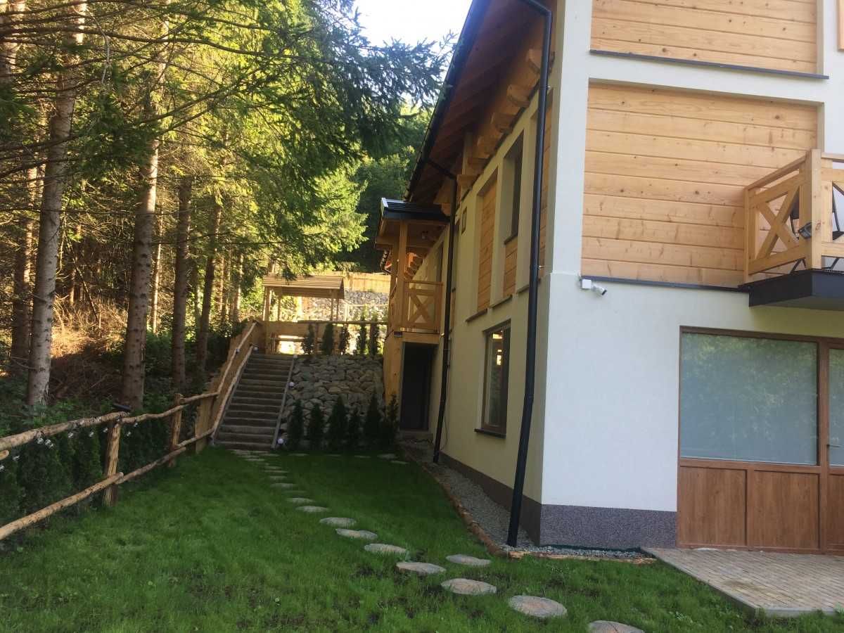 bieszczady,solina,zawóz,góry,jezioro,noclegi,apartamenty,pokoje,domki,