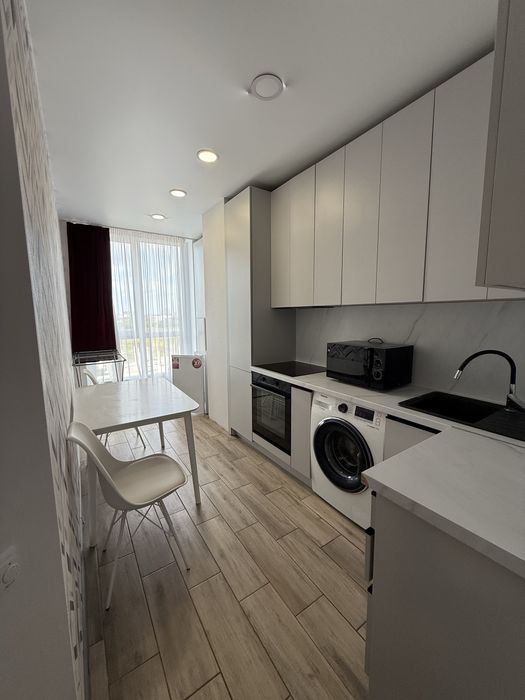 Стильна 1 к квартира в жк Благород!