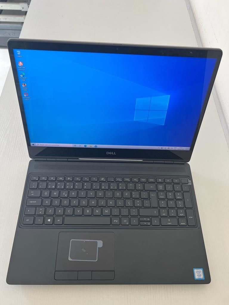 Dell Precision 7550, xeon, 64Gb, Ssd 1TB