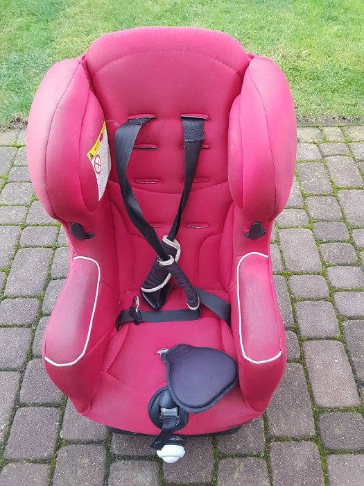 Fotelik samochodowy ISEOS NEO. BRAK ISOFIX