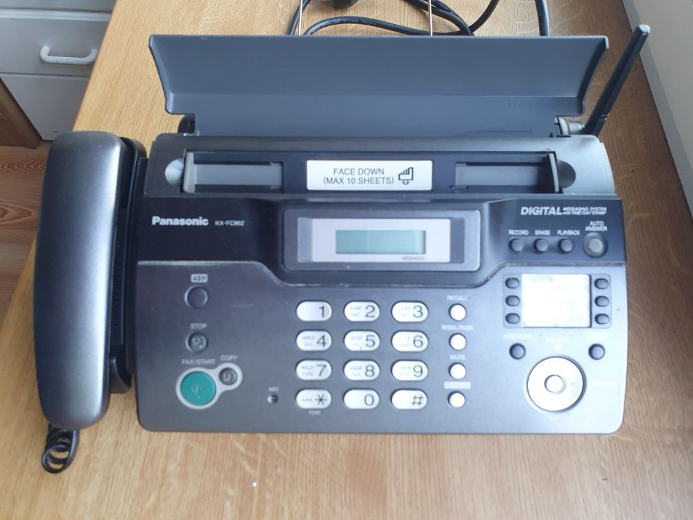 Телефон, факс, автовідповідач Panasonic KX-FT78 та KX-FC962