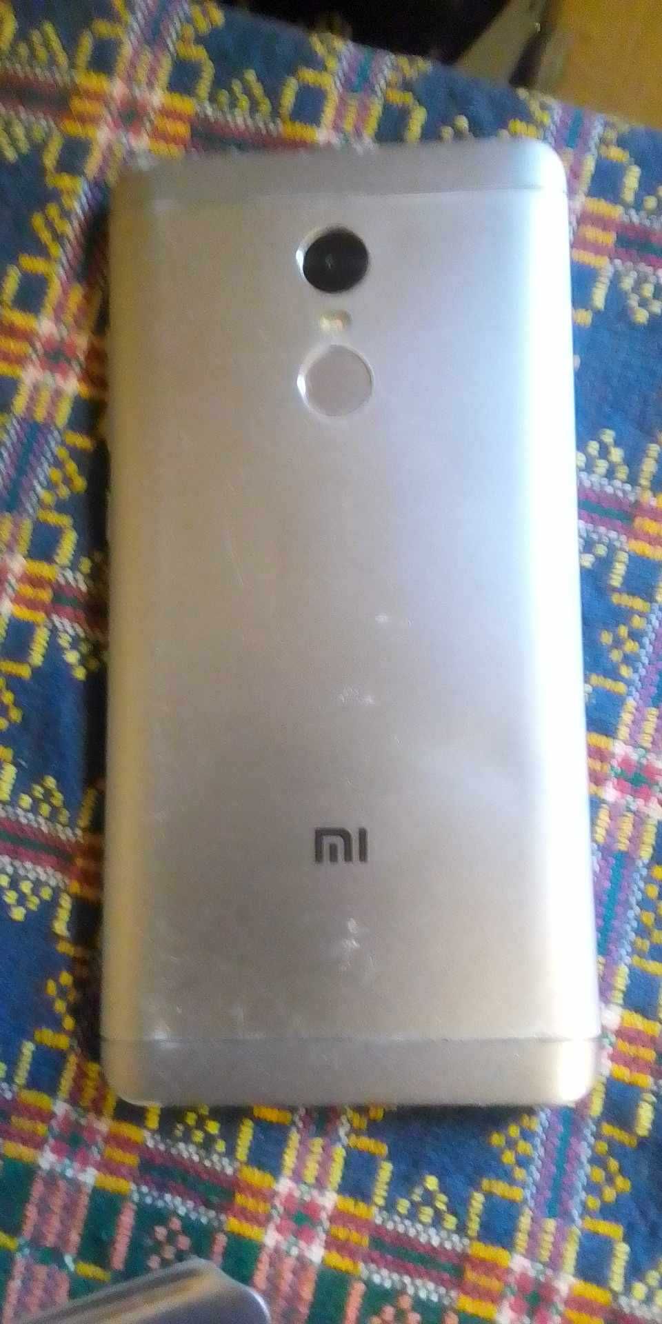 Redmi 4X 3/32 під відновлення