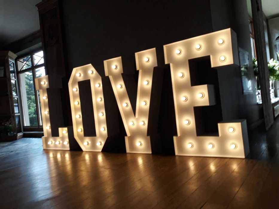 Napisy LED 120 cm   LOVE / 18stka / serce