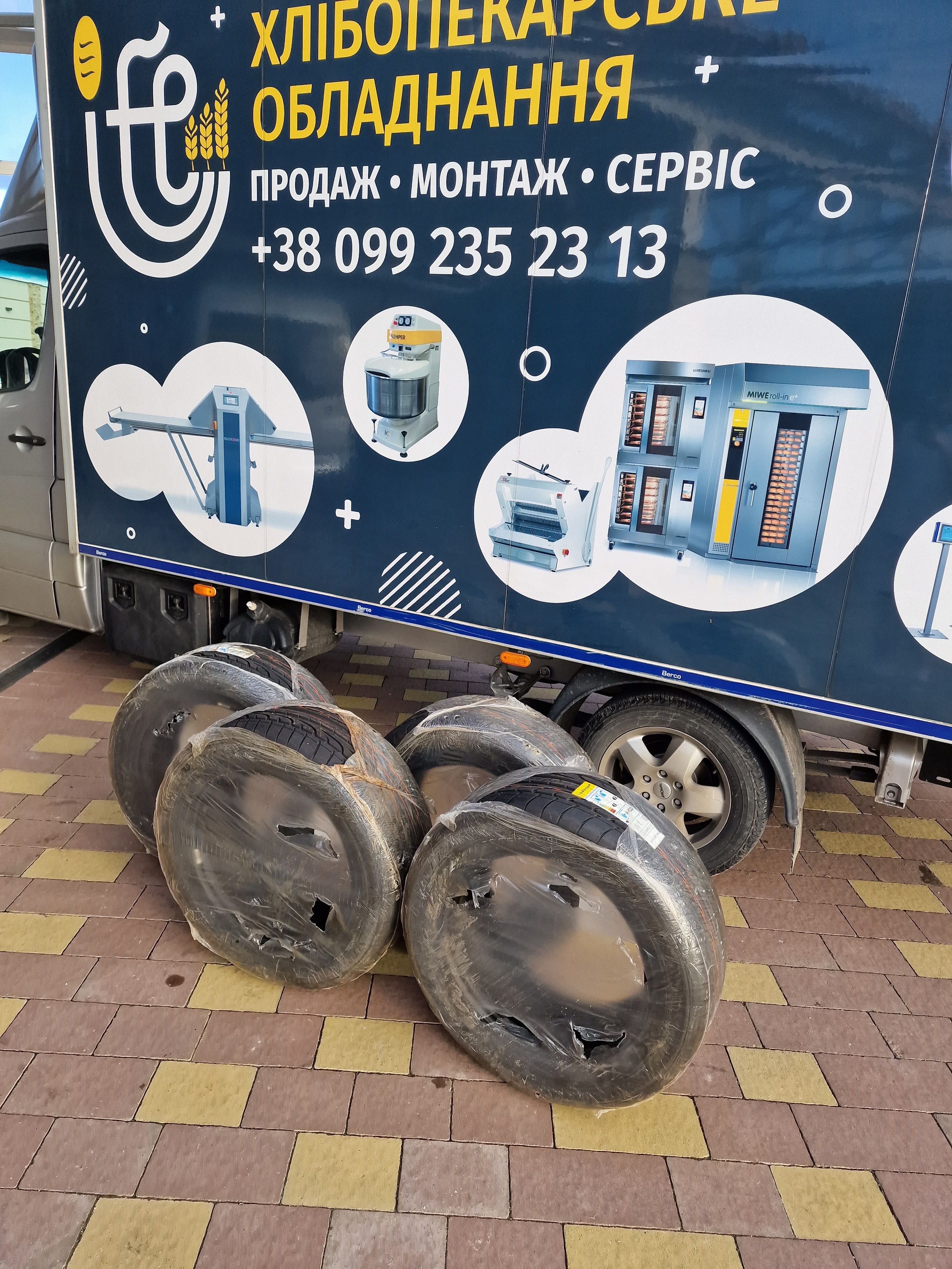 Резина Резiна колеса нова гума DUNLOP 275/55R19 111V