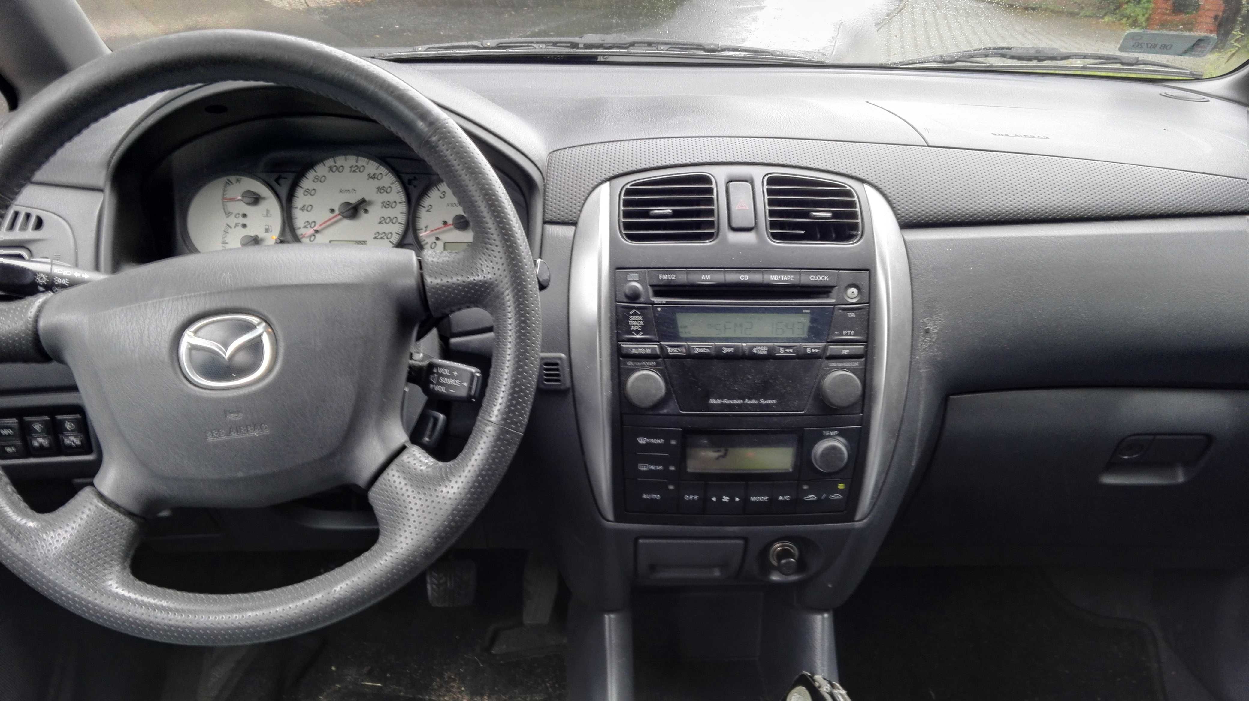 Mazda Premacy-Polecam