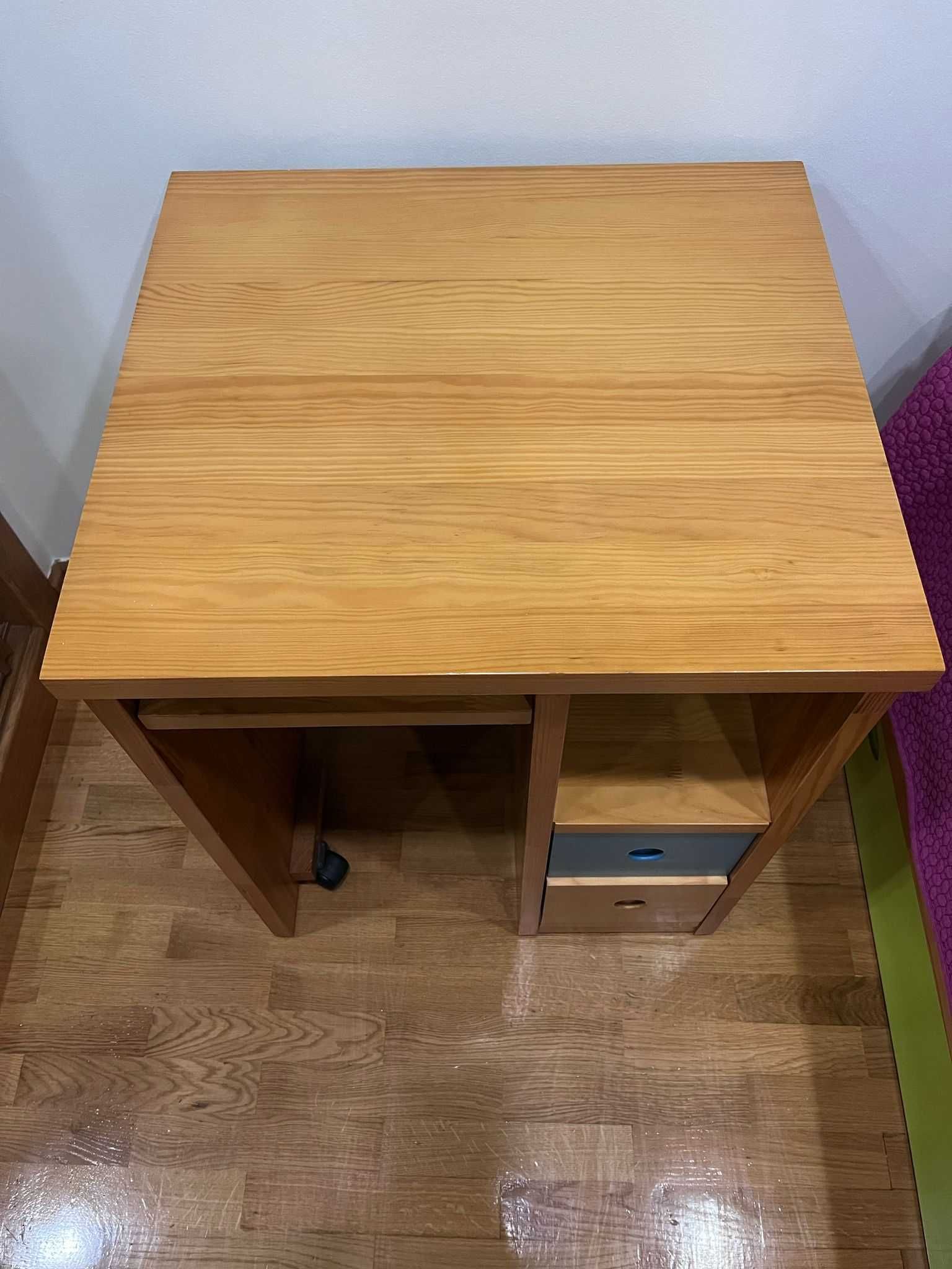 Secretária para escritório ou quarto