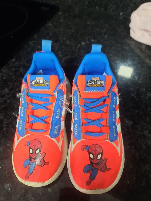 Sapatilhas Adidas Marvel