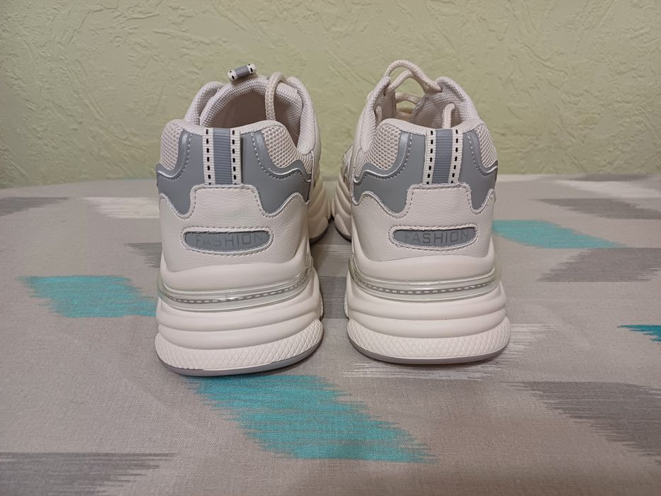 Продам кроссовки  Allsy(Lonza)