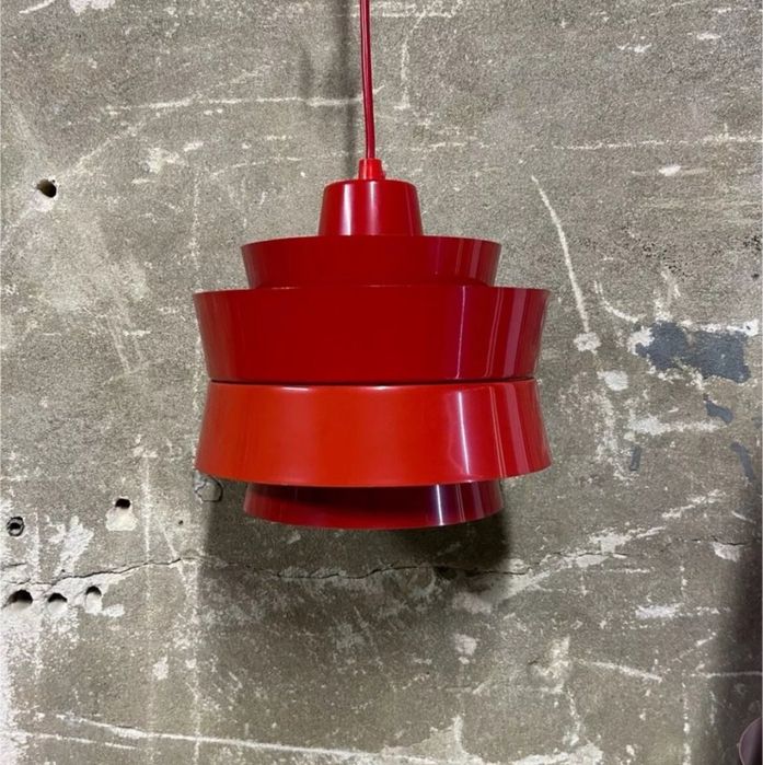 Lampa duńska wiszaca „Trava” proj. Carl Thorn, lata 70, czerwona