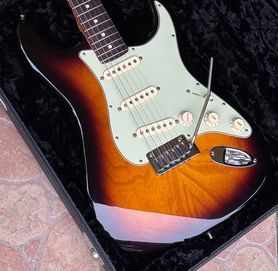 Fender Custom Shop Deluxe Stratocaster 2009 Strat