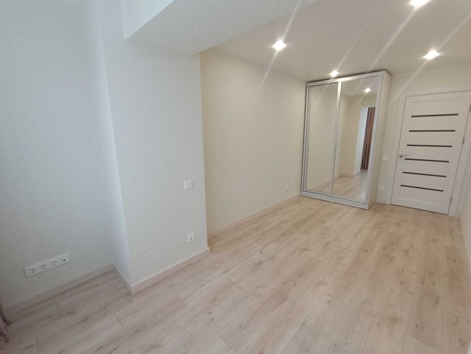 Продам 3к з ремонтом і автон. опаленням в новобудові на Грушевского!