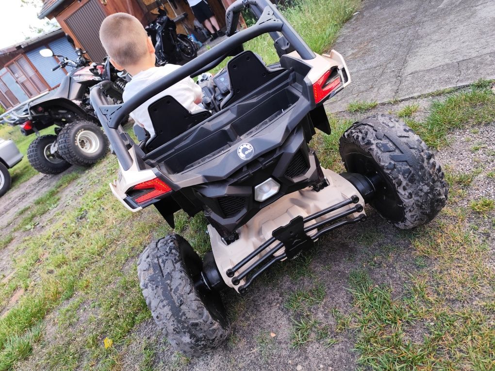 Duże buggy 2 osobowe jeździk Can-Am Maverick 4x200w