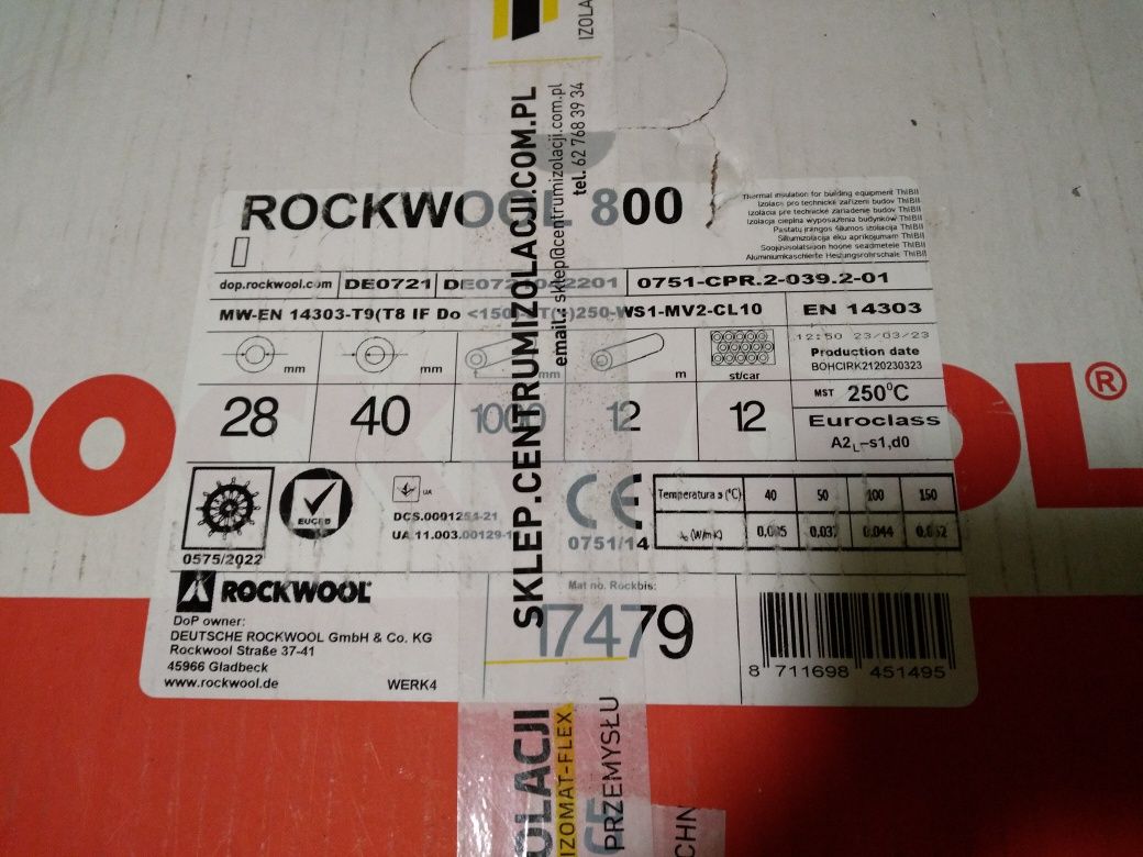 Rockwool 800 28/40. Otulina na rury. Izolacja techniczna rur.