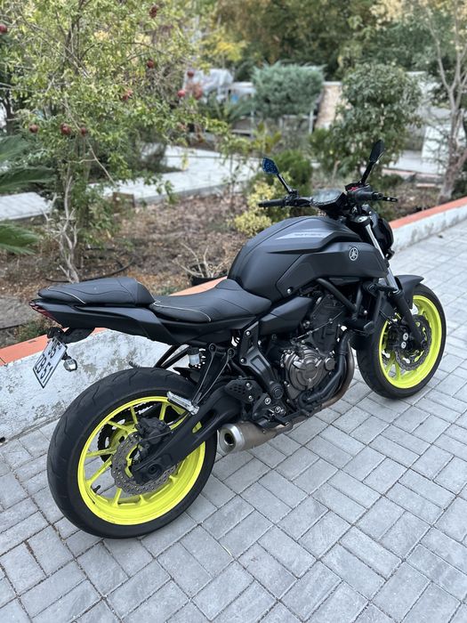 MT-07 35 kw    21 mil Km