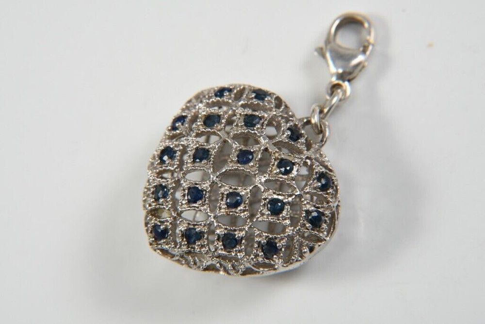 Zawieszka serce ze srebra 925 z szafirami