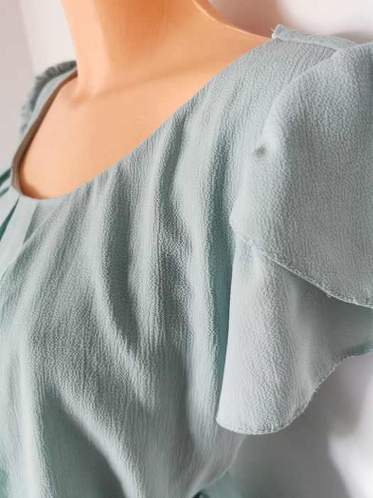 Sukienka muślinowa falbany