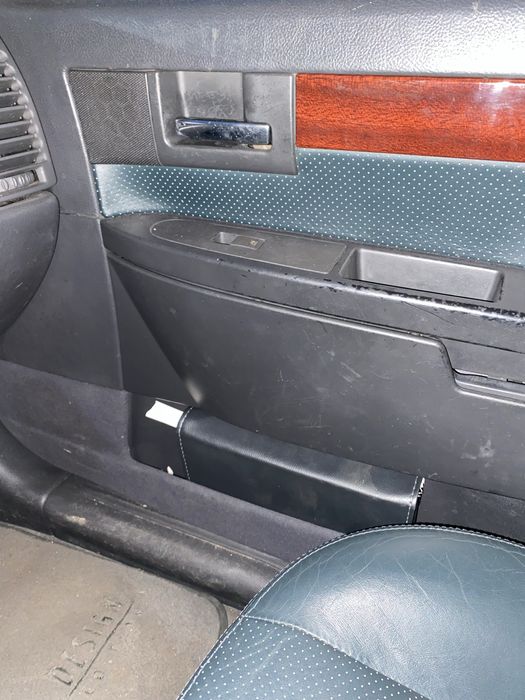 Продам автомобіль не розмитнений